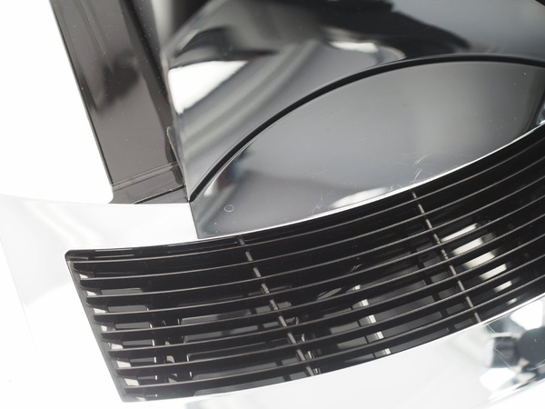 OUTLET 6595 - Ekspres do kawy Jura E8 Piano Black (EC)