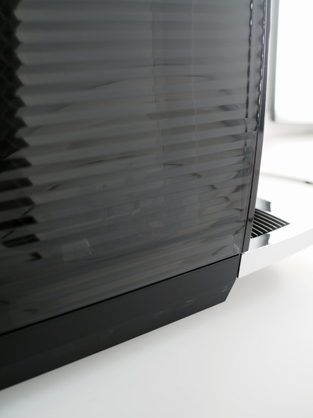 OUTLET 6831 - Ekspres do kawy Jura E4 Piano Black (EA)