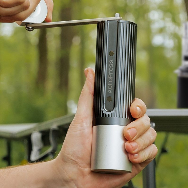 Młynek do kawy AeroPress - Szary