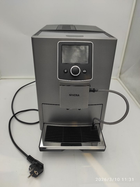 OUTLET 19760 - Ekspres do kawy Nivona 821