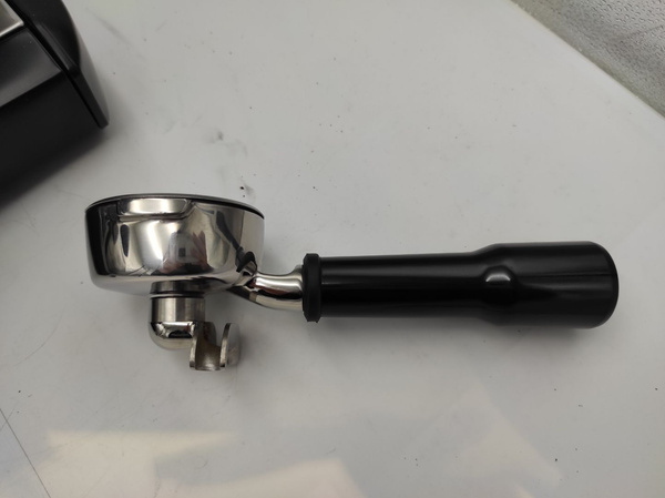 OUTLET 15129 - Kolbowy ekspres do kawy Sage SES990BTR