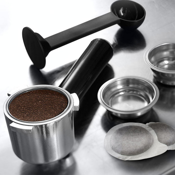 Ekspres do kawy DeLonghi EC 685.BK 