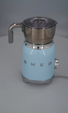 OUTLET 6581 - Spieniacz do mleka Smeg MFF11PBEU - Błękitny