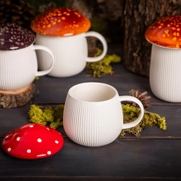 Kubek Altom Design Pod Kapeluszem - Grzybek czerwony 370 ml