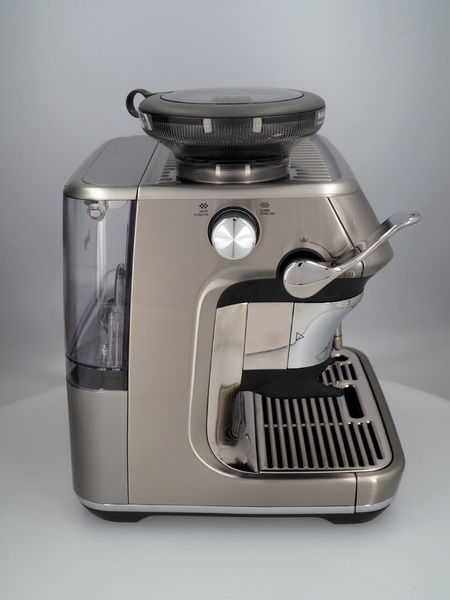 OUTLET 18500 - Ekspres do kawy Sage the Barista Touch™ Impress SES882BSS - Szczotkowana stal nierdzewna