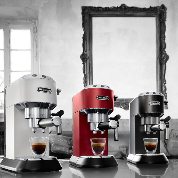 OUTLET 7325 - Ekspres do kawy DeLonghi EC 685.BK