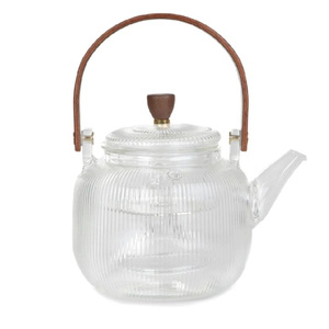 Szklany dzbanek z zaparzaczem Homla Elsie 880 ml - NIEDOSTĘPNY