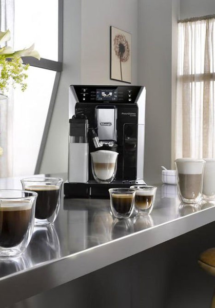 Ekspres do kawy DeLonghi ECAM 550.55 SB - NIEDOSTĘPNY 