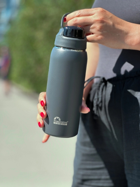 Butelka termiczna na wodę Majestic Sport Delta 750 ml - Szara
