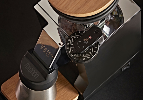 Młynek do kawy Eureka Mignon Single Dose PRO Chrome 