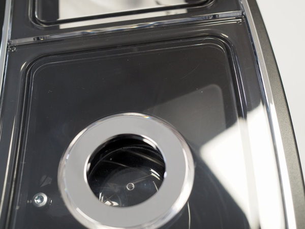 OUTLET 6823 - Ekspres do kawy Jura J8 TWIN Diamond Black (EA)