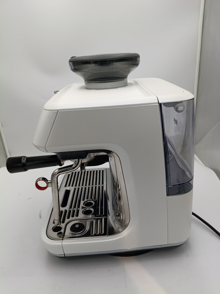 OUTLET 23548 - Ekspres do kawy Sage the Barista Touch™ Impress SES882SST - Biały