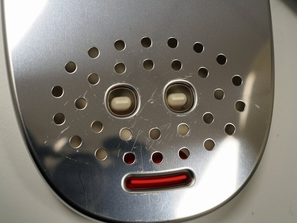 OUTLET 42121 - Ekspres do kawy Smeg ECF02CREU - Kremowy