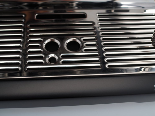 OUTLET - Kolbowy ekspres do kawy Sage SES990BTR