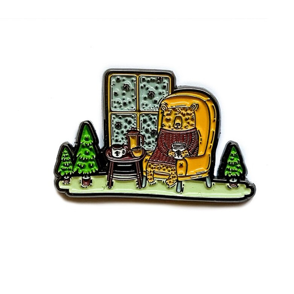 Przypinka - Miś w domku