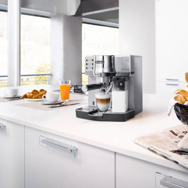 Ekspres do kawy DeLonghi EC 850.M - NIEDOSTĘPNY 