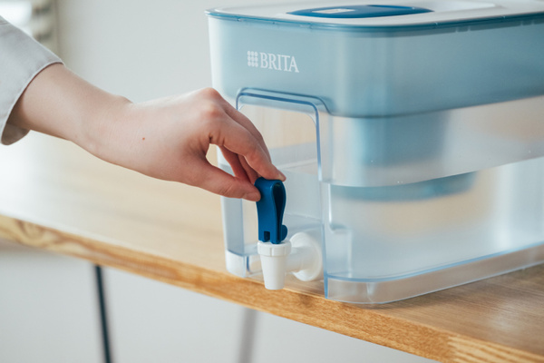 Dystrybutor z filtrem BRITA FLOW MAXTRA PRO Pure Performance - Niebieski