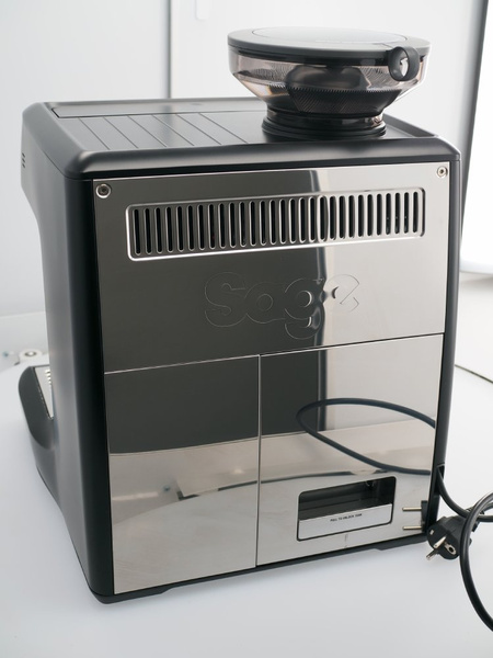 OUTLET - Kolbowy ekspres do kawy Sage SES990BTR