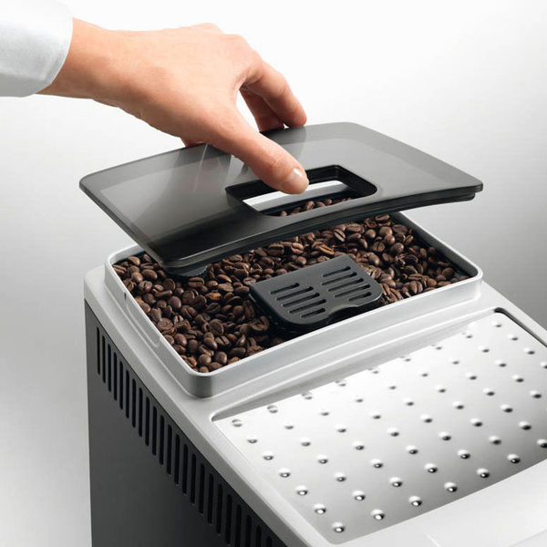 Ekspres do kawy DeLonghi Magnifica ECAM 22.110.SB - NIEDOSTĘPNY