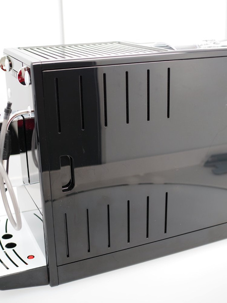 OUTLET - Ekspres do kawy Melitta E 957-201 Solo Perfect Milk - Czarny