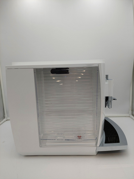 OUTLET 9767 - Ekspres do kawy Jura E8 Piano White (EC)