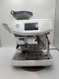 OUTLET 23548 - Ekspres do kawy Sage the Barista Touch™ Impress SES882SST - Biały