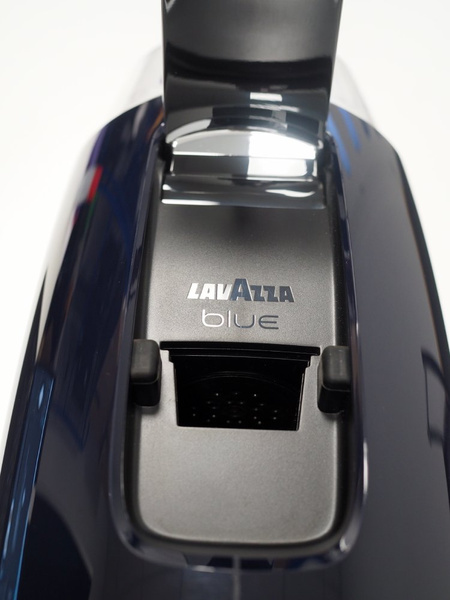 OUTLET 8563 - Ekspres na kapsułki Lavazza Blue LB CLASSY & MILK