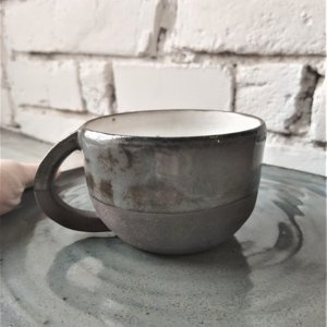 Ceramiczny kubek z uszkiem POTPOTSTUDIO - Metalik 250 ml - opinie w konesso.pl