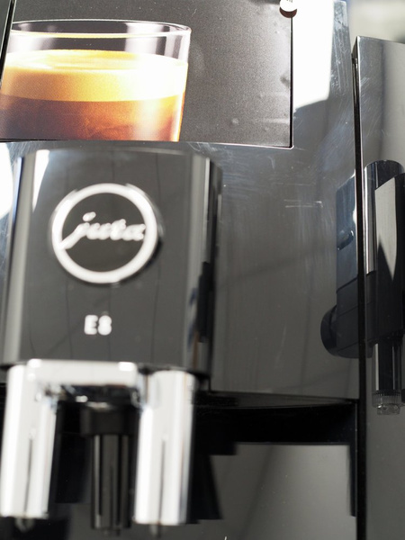 OUTLET 543443 - Ekspres do kawy Jura E8 Piano Black (EB) 