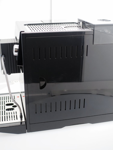 OUTLET - Ekspres do kawy Melitta F63-102 Caffeo CI Touch - czarny