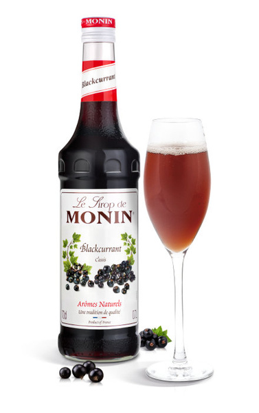 Syrop BLACKCURRANT MONIN 0,7 L - czarna porzeczka