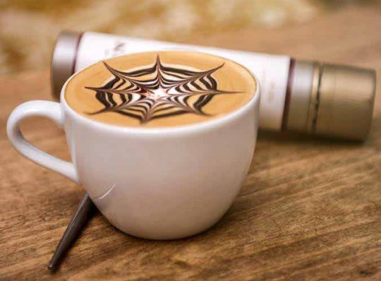 Pisak do Latte art MONIN - sos karmelowy 150 ml