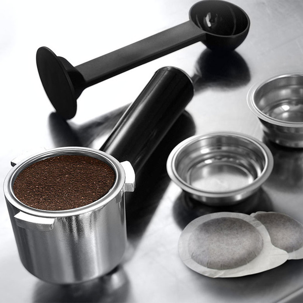 Ekspres do kawy DeLonghi EC 685.M - NIEDOSTĘPNY