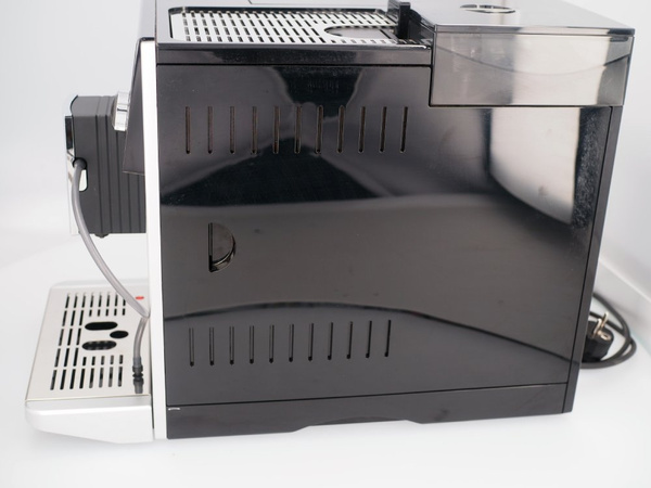 OUTLET - Ekspres do kawy Melitta F63-101 Caffeo CI Touch - srebrny 