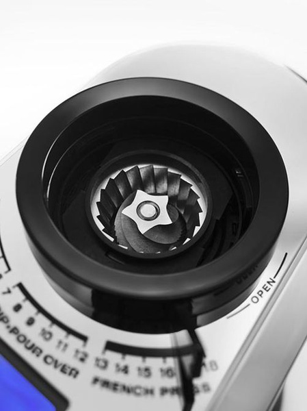 Młynek do kawy DeLonghi KG521.M