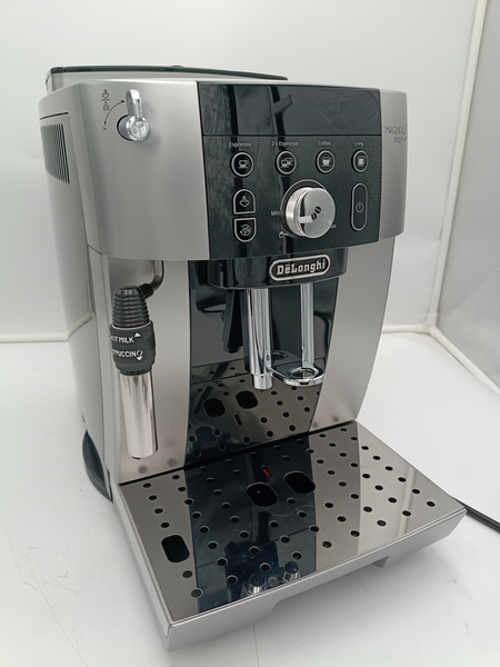 OUTLET 24190 - Ekspres do kawy Delonghi ECAM 250.23.SB