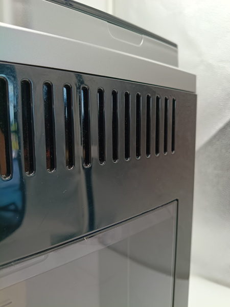 OUTLET 24190 - Ekspres do kawy Delonghi ECAM 250.23.SB