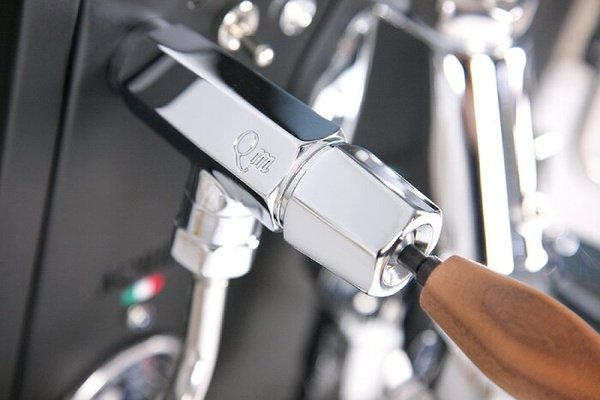 Ekspresy do kawy Quick Mill 0986 Aquila Black - Czarny