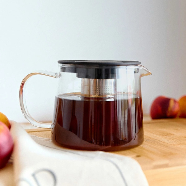 Dzbanek z zaparzaczem do herbaty HOMLA MILBO 1,5l