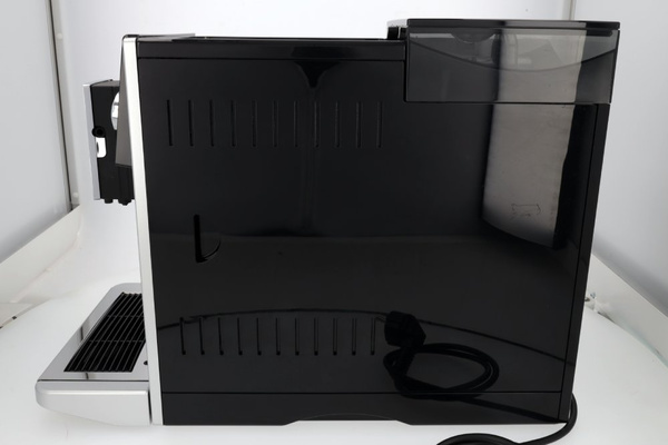 OUTLET 9700 - Ekspres do kawy Melitta Latte Select F63/0-201