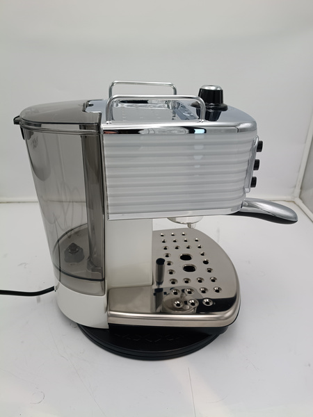 OUTLET 24193 - Ekspres do kawy DeLonghi Scultura ECZ 351.W