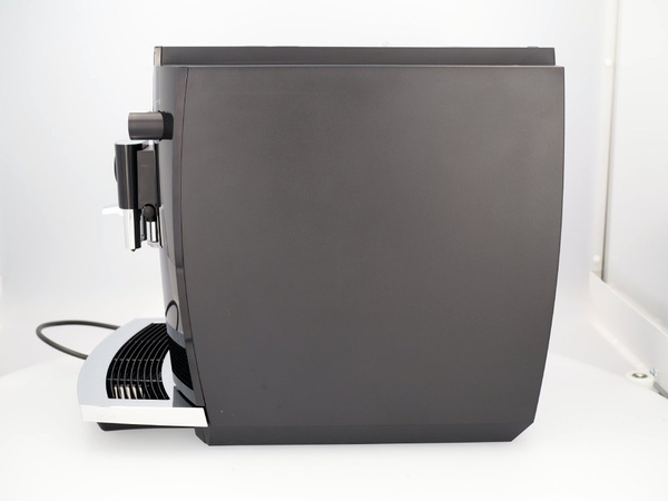 OUTLET 32451 - Ekspres do kawy Jura E6 Piano Black (EC)