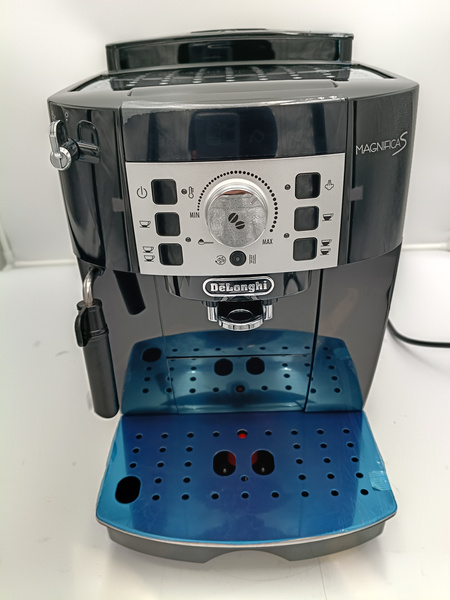 OUTLET 2502 - Ekspres do kawy DeLonghi Magnifica ECAM 22.110.B