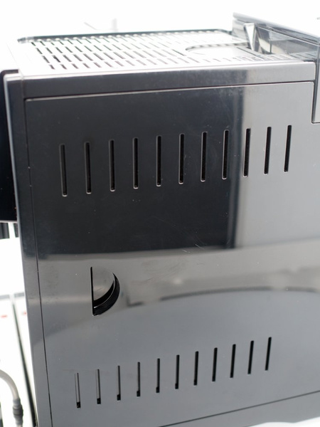 OUTLET - Ekspres do kawy Melitta F63-102 Caffeo CI Touch - czarny