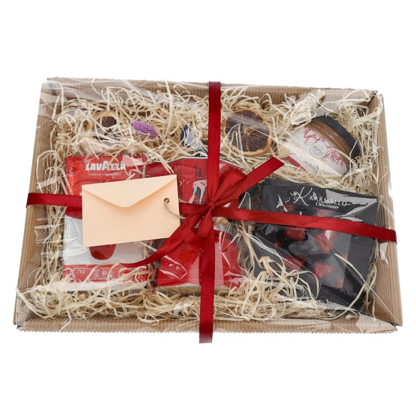 Zestaw prezentowy na walentynki - Kawiarka, kawa, miód i czekoladki