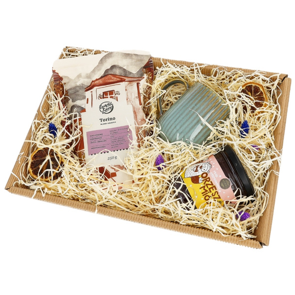 Zestaw prezentowy dla mamy z kawą i kremem