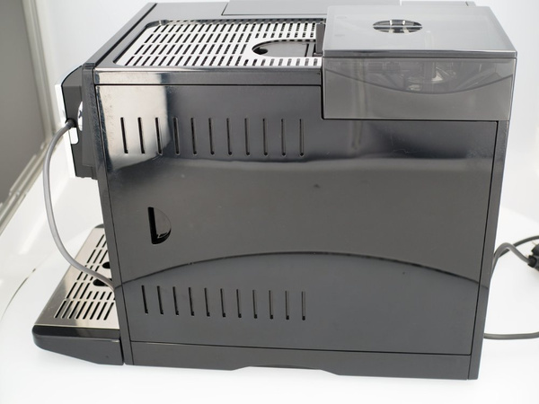 OUTLET - Ekspres do kawy Melitta F63-102 Caffeo CI Touch - czarny