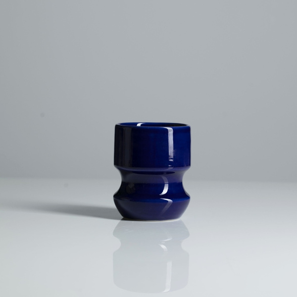 Kubek not.bad studio DUO 350ml - Granatowy wklęsły