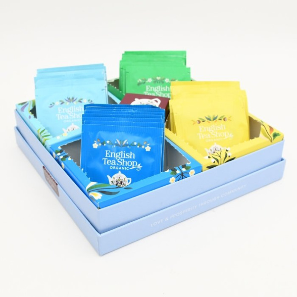 Zestaw herbat English Tea Shop Special Moments – 32 saszetek