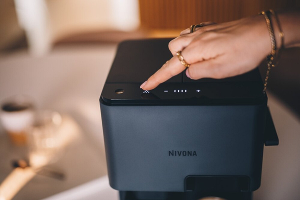 Ekspres do kawy Nivona Cube 4106 - Szaro-czarny + GRATIS torba przenośna na ekspres